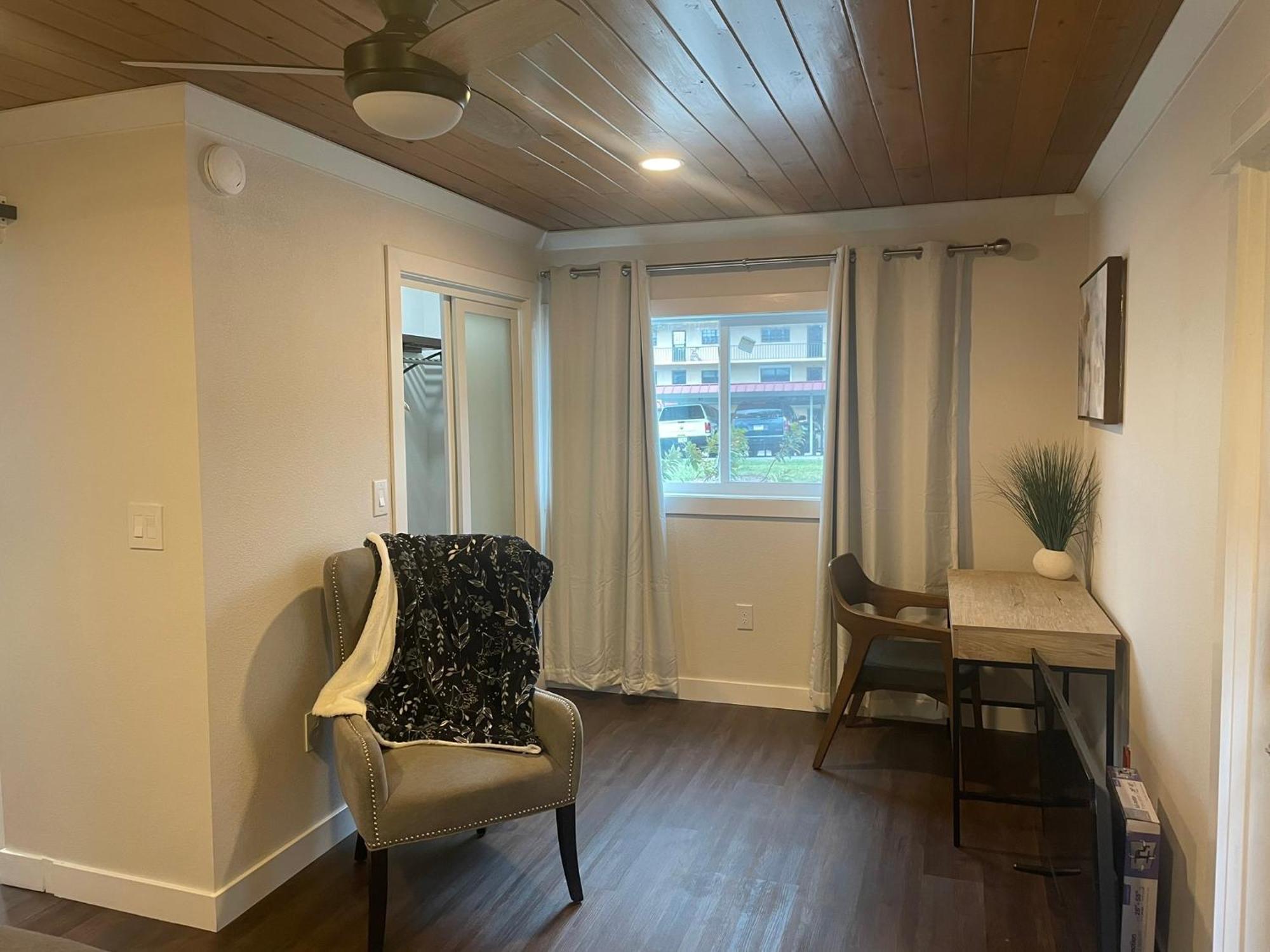 Shares Courtyard Luxury Apt - New! Rockledge Exterior foto