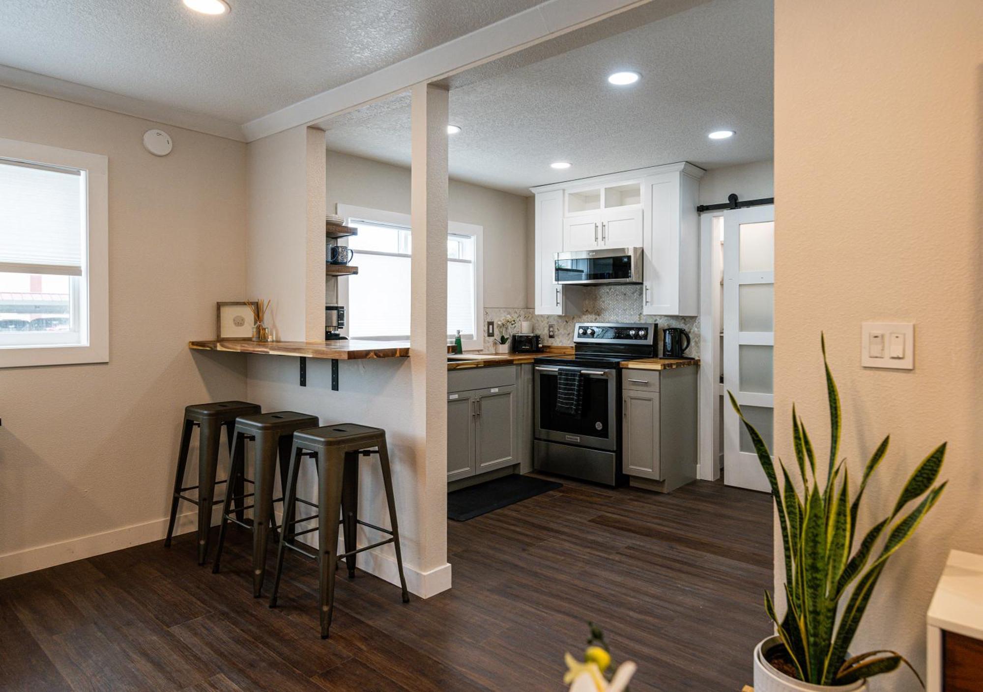 Shares Courtyard Luxury Apt - New! Rockledge Exterior foto